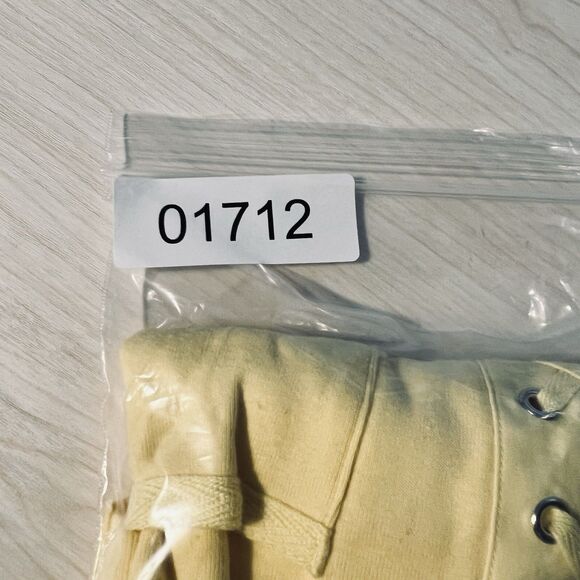 NWT Karen Scott Woman 0X Lace Up Scoop Neck Yellow Top Blouse Summer Casual - Picture 7 of 7